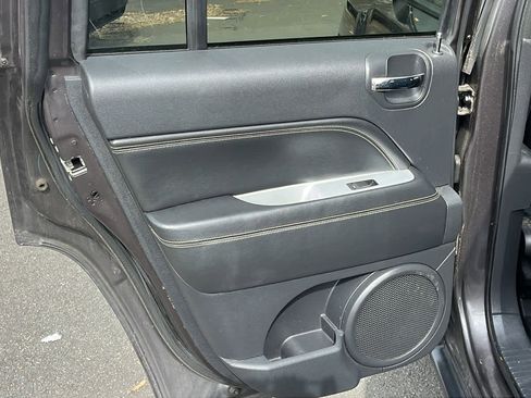 Used 2017 Jeep Compass High Altitude image 19