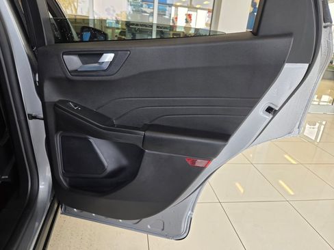Used 2024 Ford Escape Platinum AWD/4WD image 26