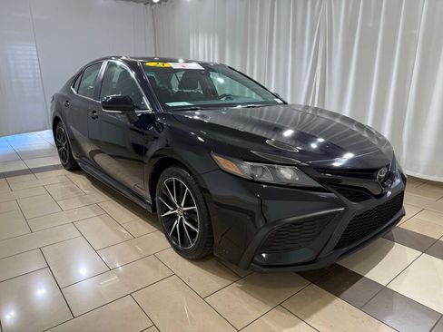 Certified 2023 Toyota Camry SE image 7