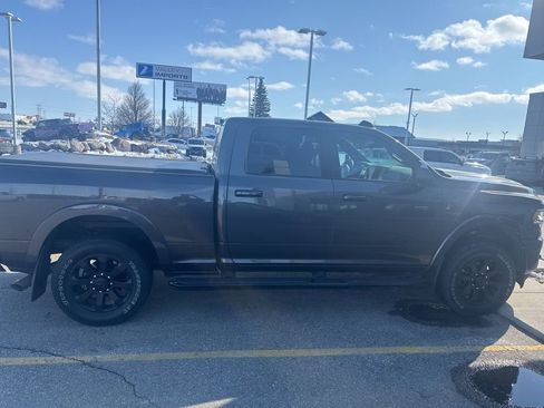 Used 2022 RAM 3500 Laramie image 8