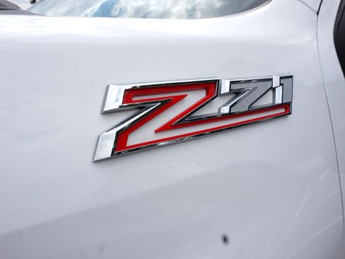 Used 2022 Chevrolet Silverado 2500 LT w/ Convenience Package image 14