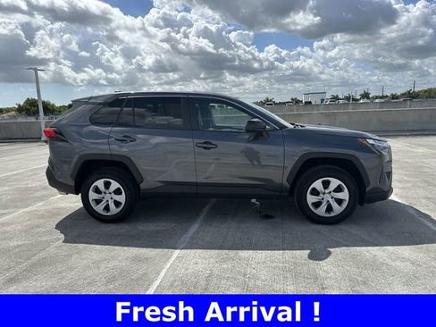 Used 2025 Toyota RAV4 LE image 38