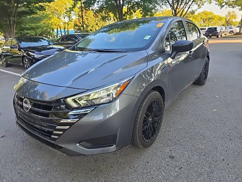 Certified 2025 Nissan Versa S FWD image 4
