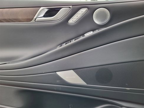 New 2026 Genesis G80 2.5T Advanced image 8