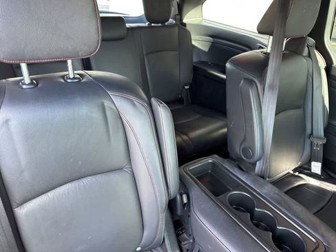 Used 2023 Honda Odyssey Sport image 32