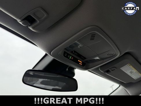 Used 2023 Chevrolet Malibu LT image 28