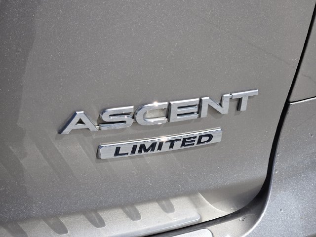 Used 2020 Subaru Ascent Limited w/ Technology Package AWD/4WD image 9
