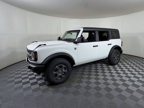 New 2025 Ford Bronco Big Bend image 2