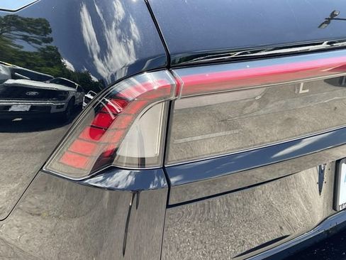 New 2026 Lincoln Navigator Black Label AWD/4WD image 10