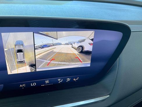 Certified 2025 Buick Envision Preferred image 26