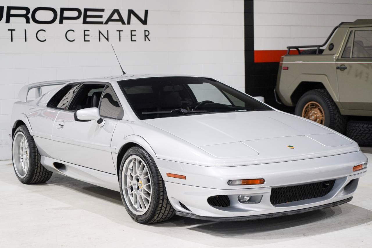 Used 2002 Lotus Esprit RWD image 25