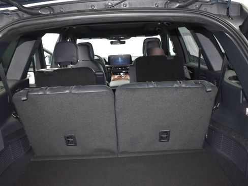 New 2025 Lincoln Aviator Black Label image 13