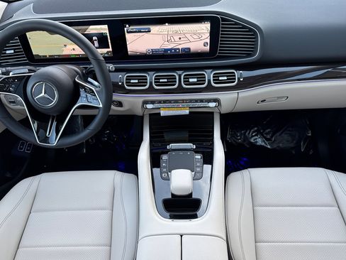 New 2026 Mercedes-Benz GLE 450e 4MATIC image 13