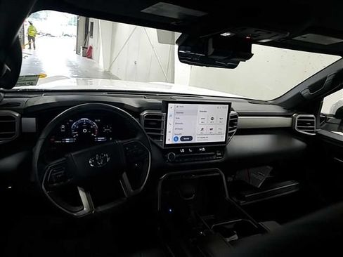Used 2026 Toyota Tundra Limited AWD/4WD image 12