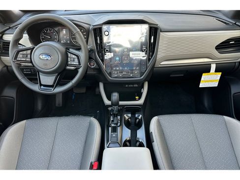 Used 2026 Subaru Forester Premium AWD/4WD image 13