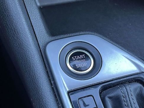 Used 2023 Nissan Sentra SV image 30