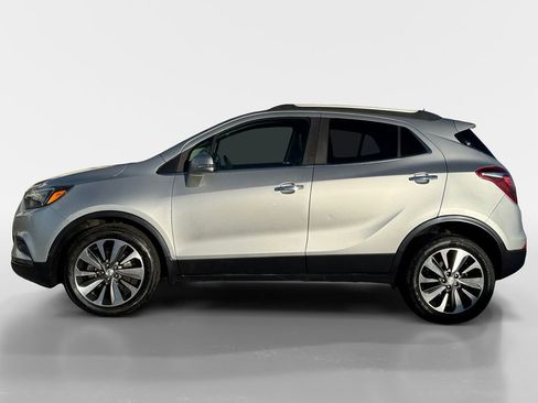 Used 2017 Buick Encore Essence image 2