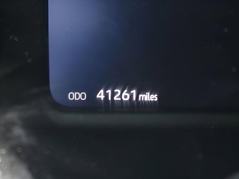 Used 2024 Toyota Tundra Platinum image 30