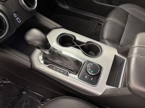 Used 2024 Chevrolet Blazer LT image 42