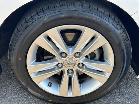 Used 2013 Acura ILX image 9