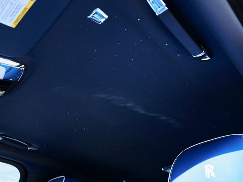 Used 2023 Rolls-Royce Cullinan Black Badge w/ Driver's Package image 87