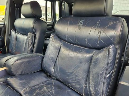 Used 1989 Lincoln Town Car Signature RWD image 13