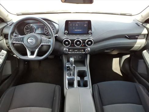 Used 2021 Nissan Sentra SV image 10