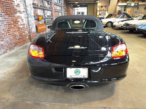 Used 2006 Porsche Boxster RWD image 3