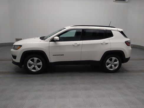 Used 2019 Jeep Compass Latitude w/ Safety & Security Group image 2