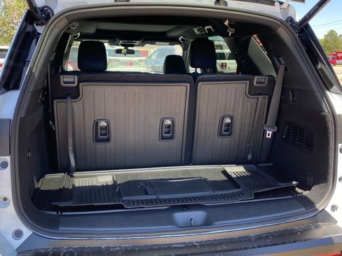New 2026 Nissan Pathfinder Rock Creek w/ Rock Creek Premium Package AWD/4WD image 28