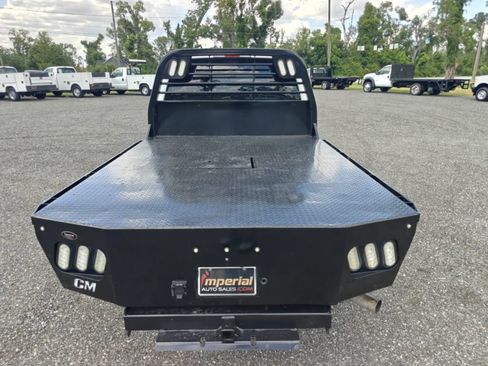 Used 2022 Ford F250 XL w/ Power Equipment Group AWD/4WD image 8