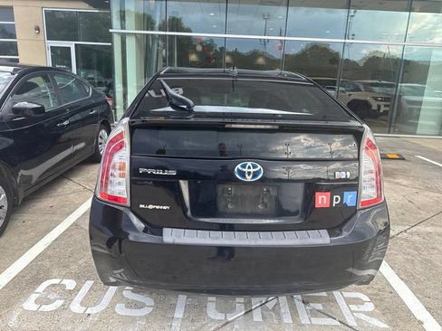 Used 2013 Toyota Prius Four FWD image 5