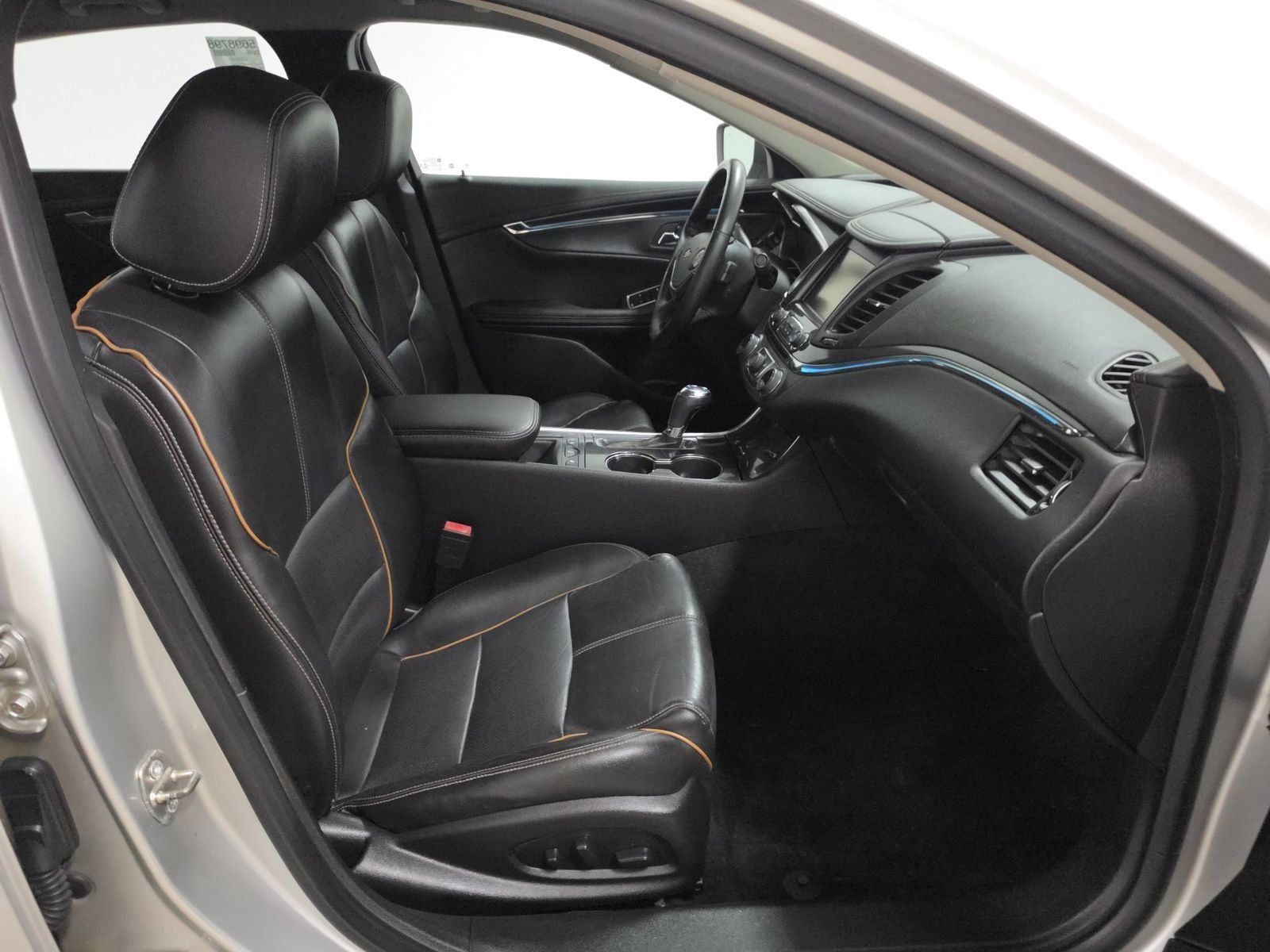 Used 2019 Chevrolet Impala Premier FWD image 6