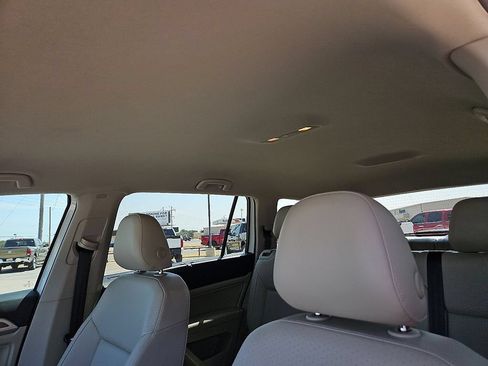 Used 2019 Volkswagen Atlas SE w/ Towing Package FWD image 22