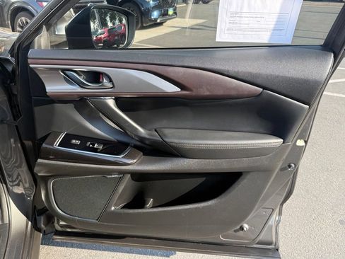 Used 2018 MAZDA CX-9 Grand Touring FWD image 18
