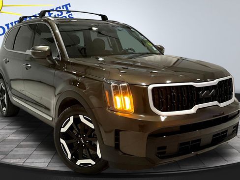 Used 2024 Kia Telluride S w/ S Sunroof Package AWD/4WD image 3
