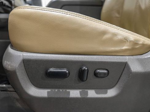 Used 2013 Ford F350 Lariat w/ Lariat Ultimate Pkg image 30