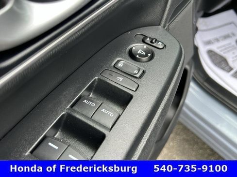 Certified 2020 Honda CR-V Touring image 28
