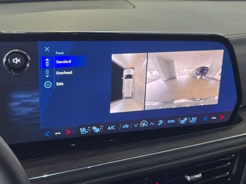 Certified 2025 Chevrolet Tahoe Premier AWD/4WD image 29