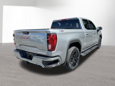 Used 2023 GMC Sierra 1500 Elevation w/ X31 Off-Road Package AWD/4WD image 5