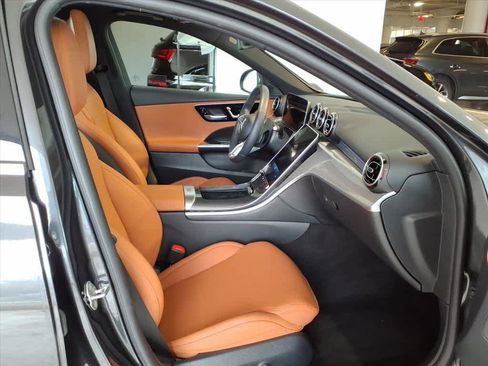 Used 2023 Mercedes-Benz C 300 4MATIC Sedan image 22