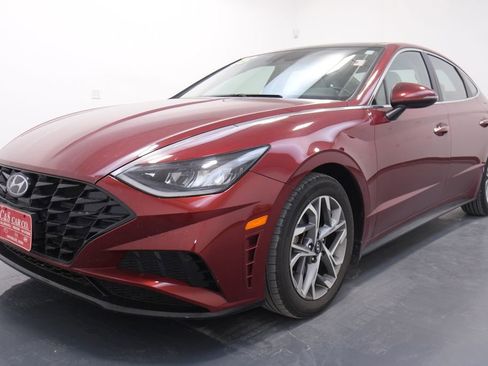 Used 2023 Hyundai Sonata SEL w/ Convenience Package image 3