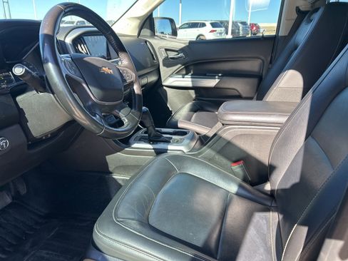 Used 2018 Chevrolet Colorado ZR2 image 13