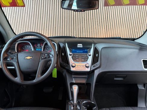 Used 2014 Chevrolet Equinox LS image 10