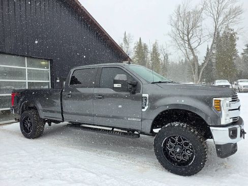 Used 2019 Ford F350 Lariat w/ Lariat Ultimate Package image 10