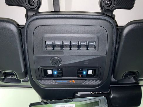 New 2026 Ford Bronco Raptor AWD/4WD image 21