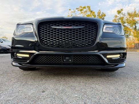 Used 2020 Chrysler 300 S w/ 300S Premium Group image 48