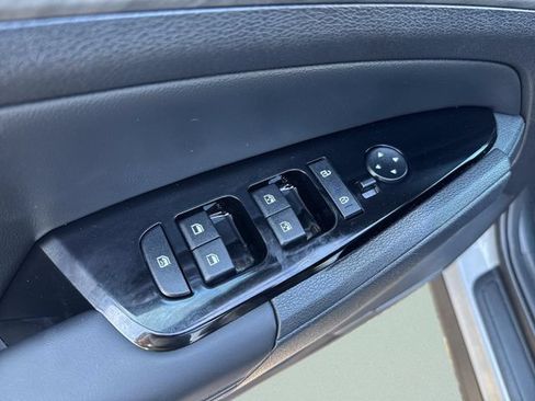 Used 2025 Kia Sportage X-Line AWD/4WD image 17