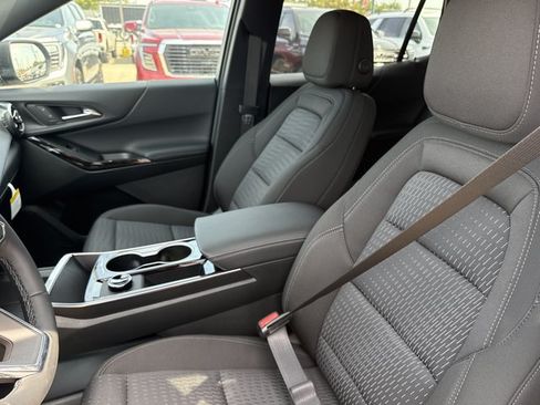 New 2027 Chevrolet Equinox LT FWD image 5