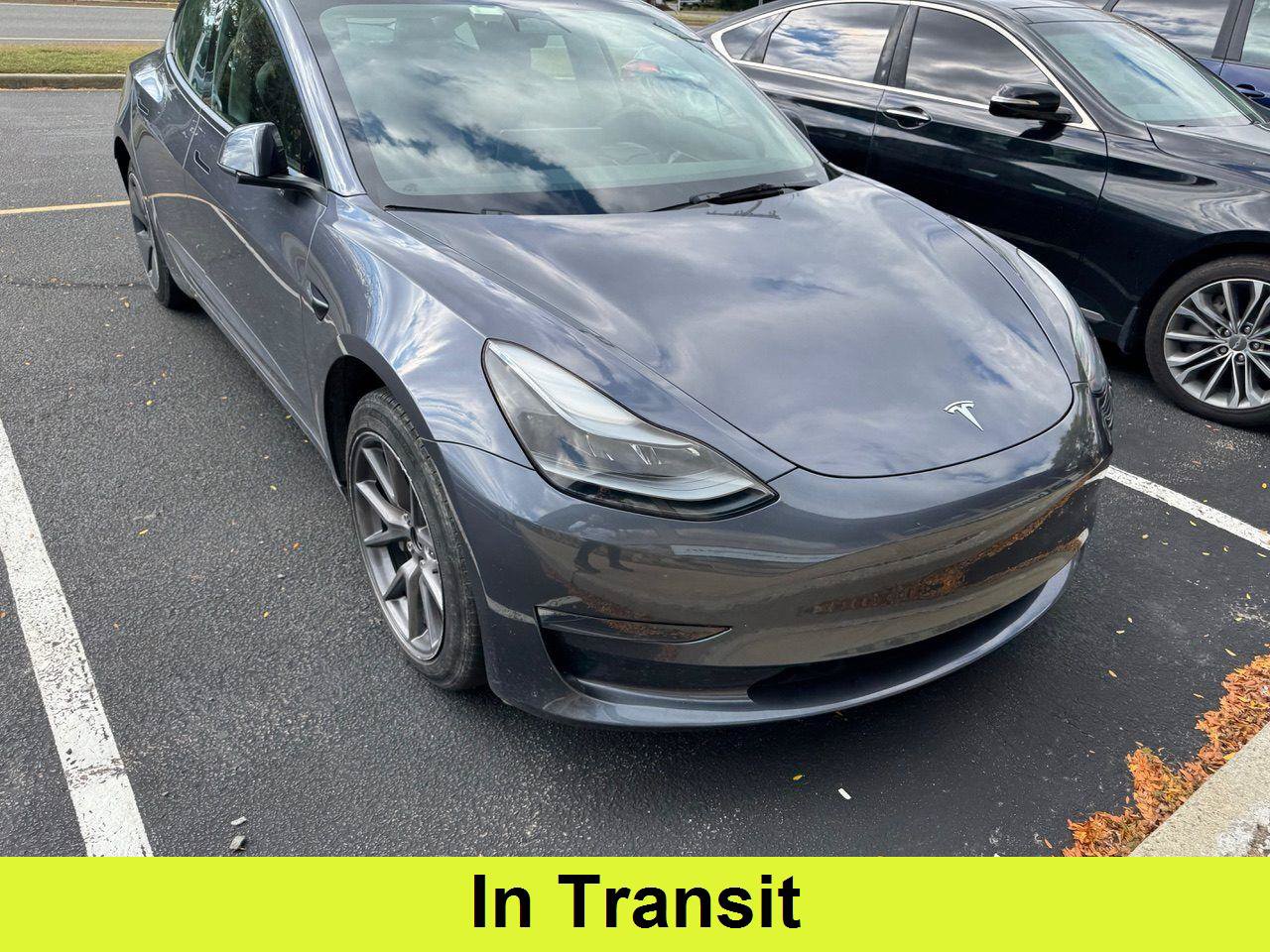 Used 2023 Tesla Model 3 Standard Range RWD image 1